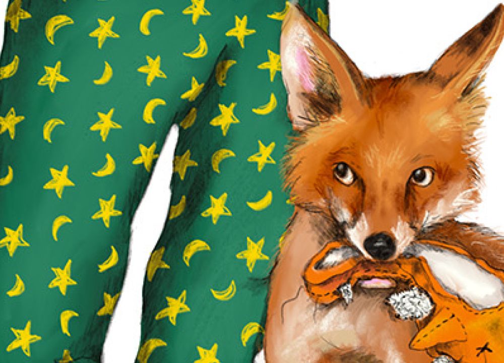 Ein Junge im Schlafanzug hält sich die Augen zu, ein Fuchs hat seinen Hausschuh im Maul und kaputt gemacht